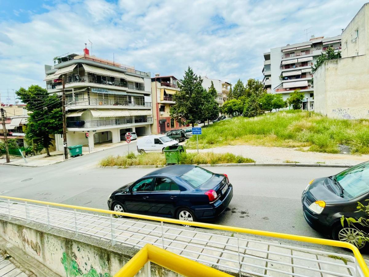 Ithaca: Διαμέρισμα Με Αυτόνομη Είσοδο. Thessaloniki Buitenkant foto